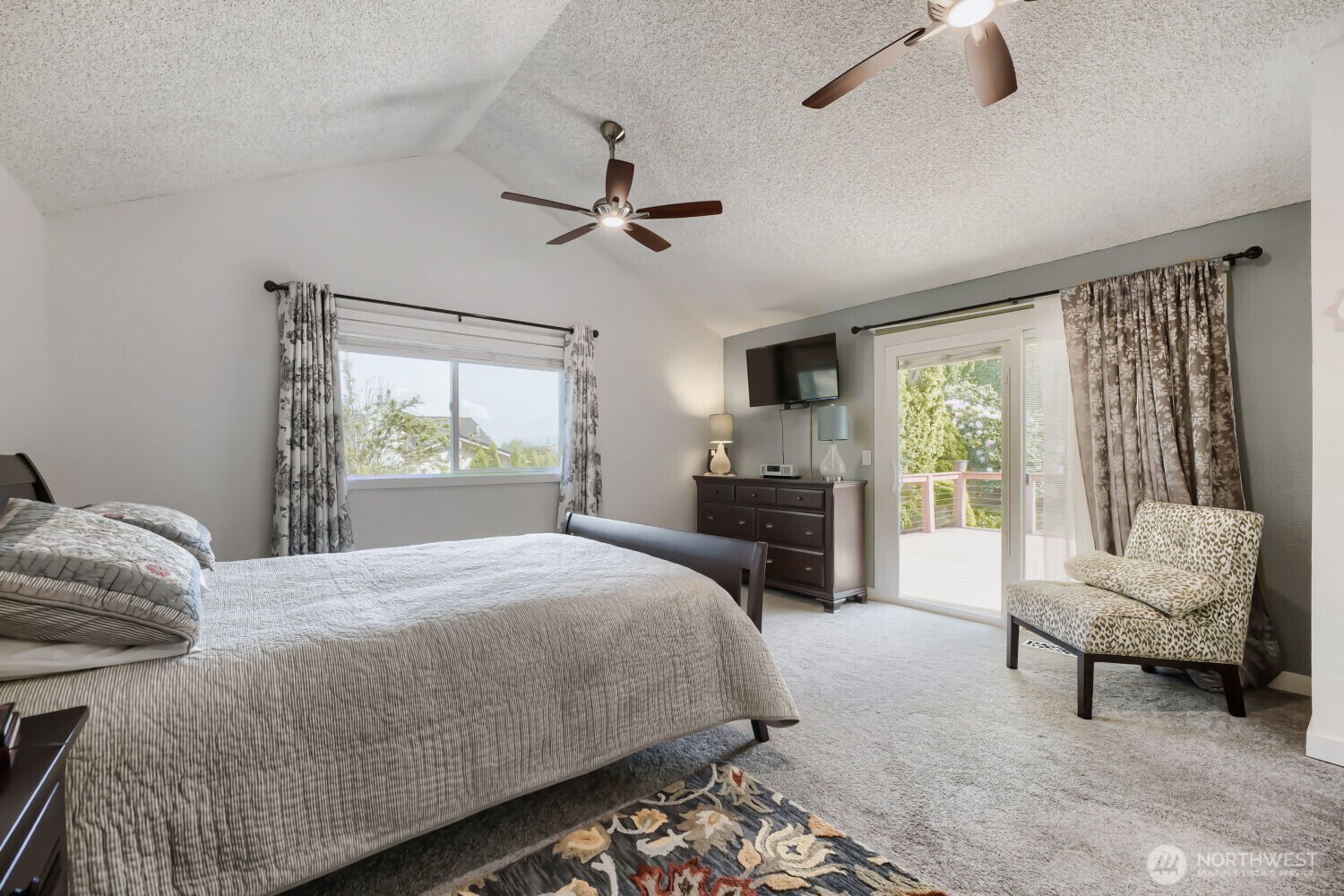 13605 SE 251 Place , Kent, WA 98042