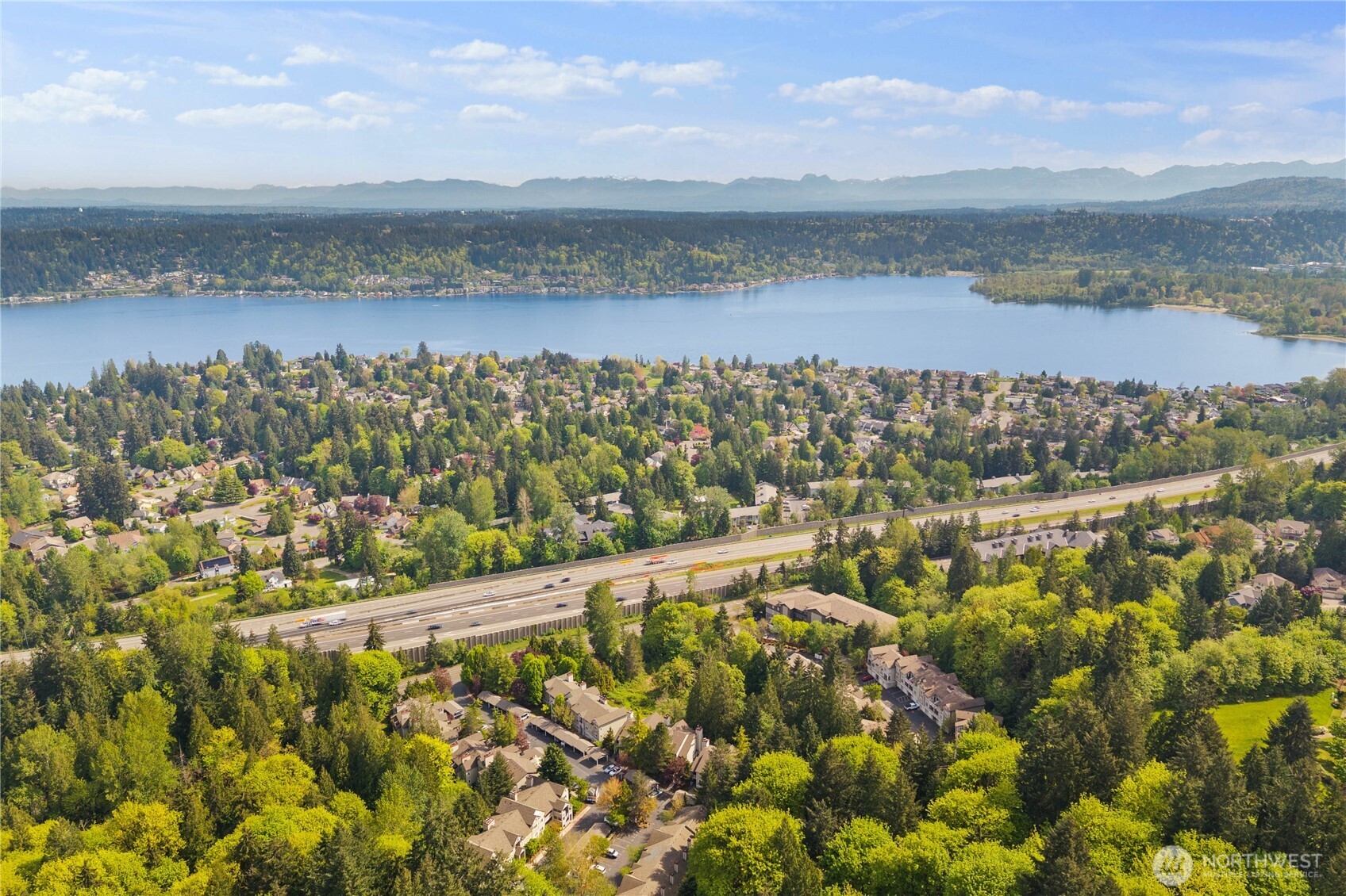 18501 SE NEWPORT Way #H235, Issaquah, WA 98027
