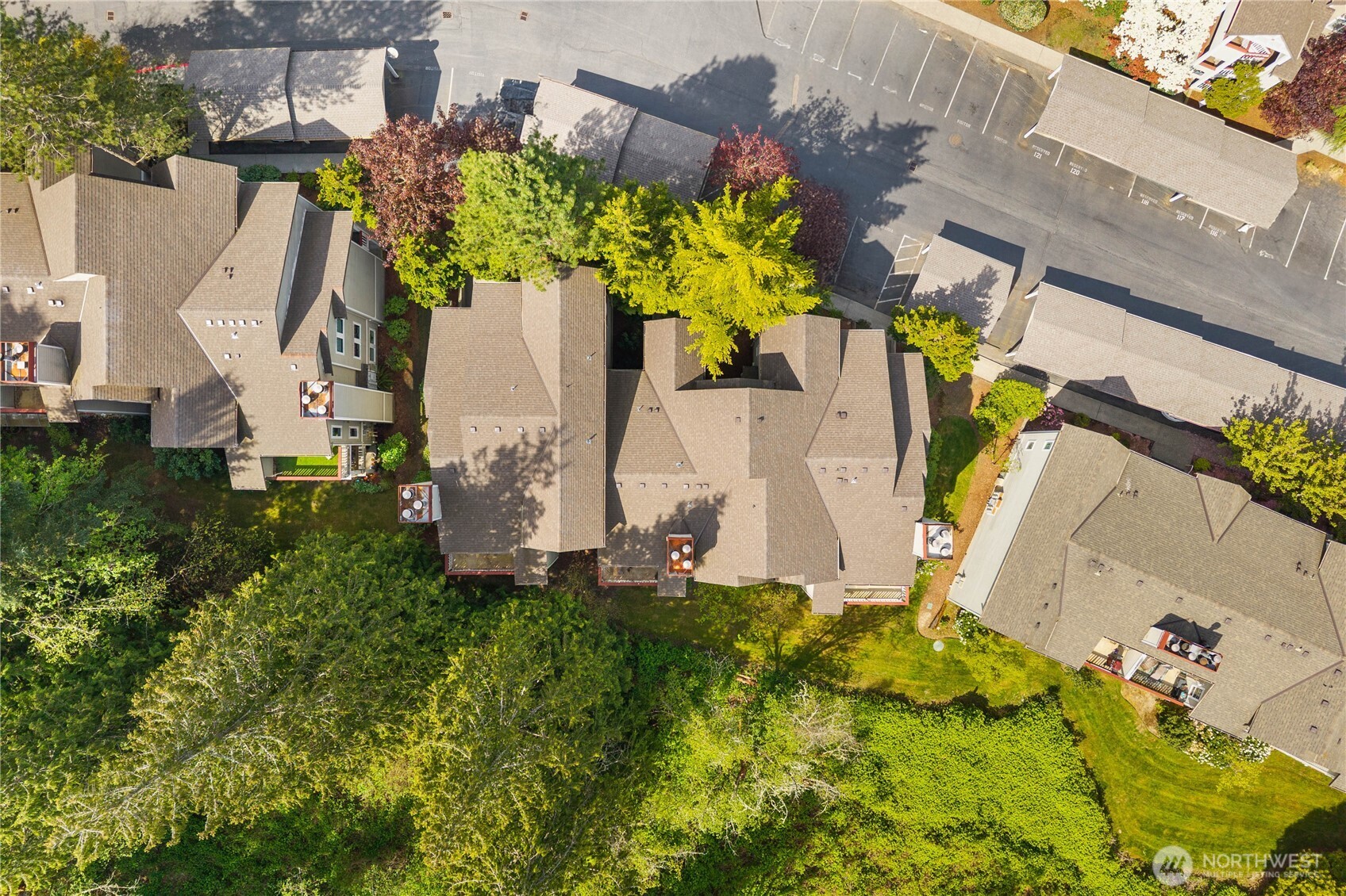 18501 SE NEWPORT Way #H235, Issaquah, WA 98027