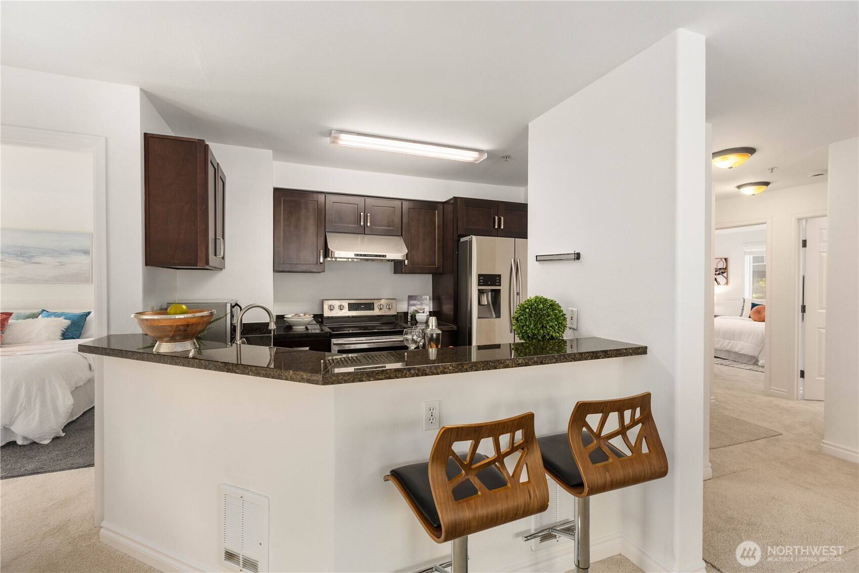 18501 SE NEWPORT Way #H235, Issaquah, WA 98027