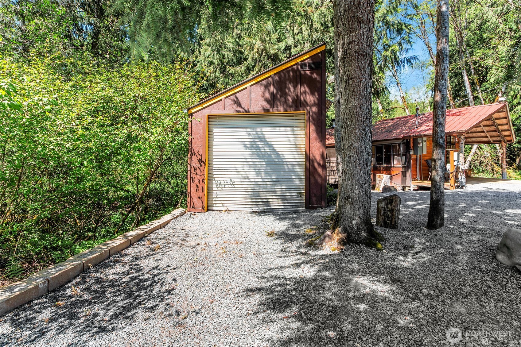 126 Osborn Rd , Ashford, WA 98304