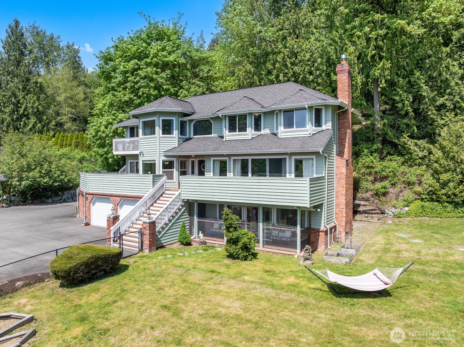 32223 NE 88th Street , Carnation, WA 98014-6700