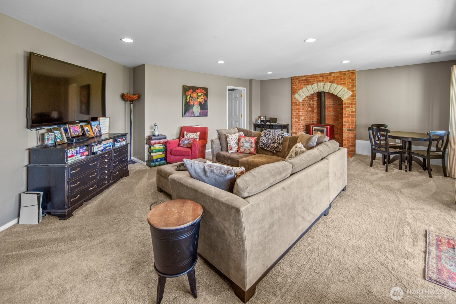 32223 NE 88th Street , Carnation, WA 98014-6700