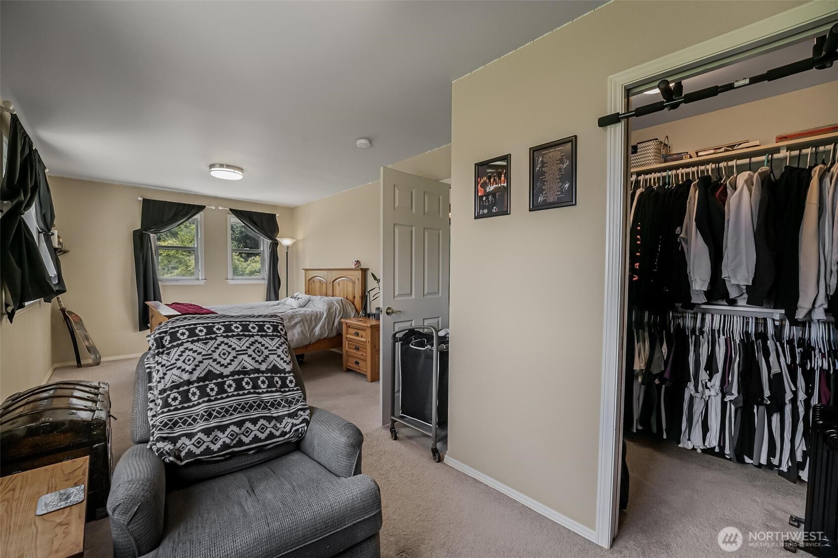 108 Glacier Peak Drive , Camano Island, WA 98282
