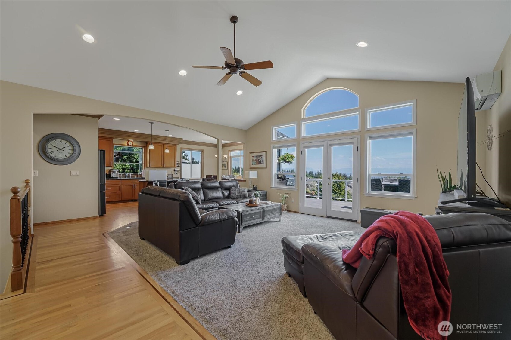 108 Glacier Peak Drive , Camano Island, WA 98282