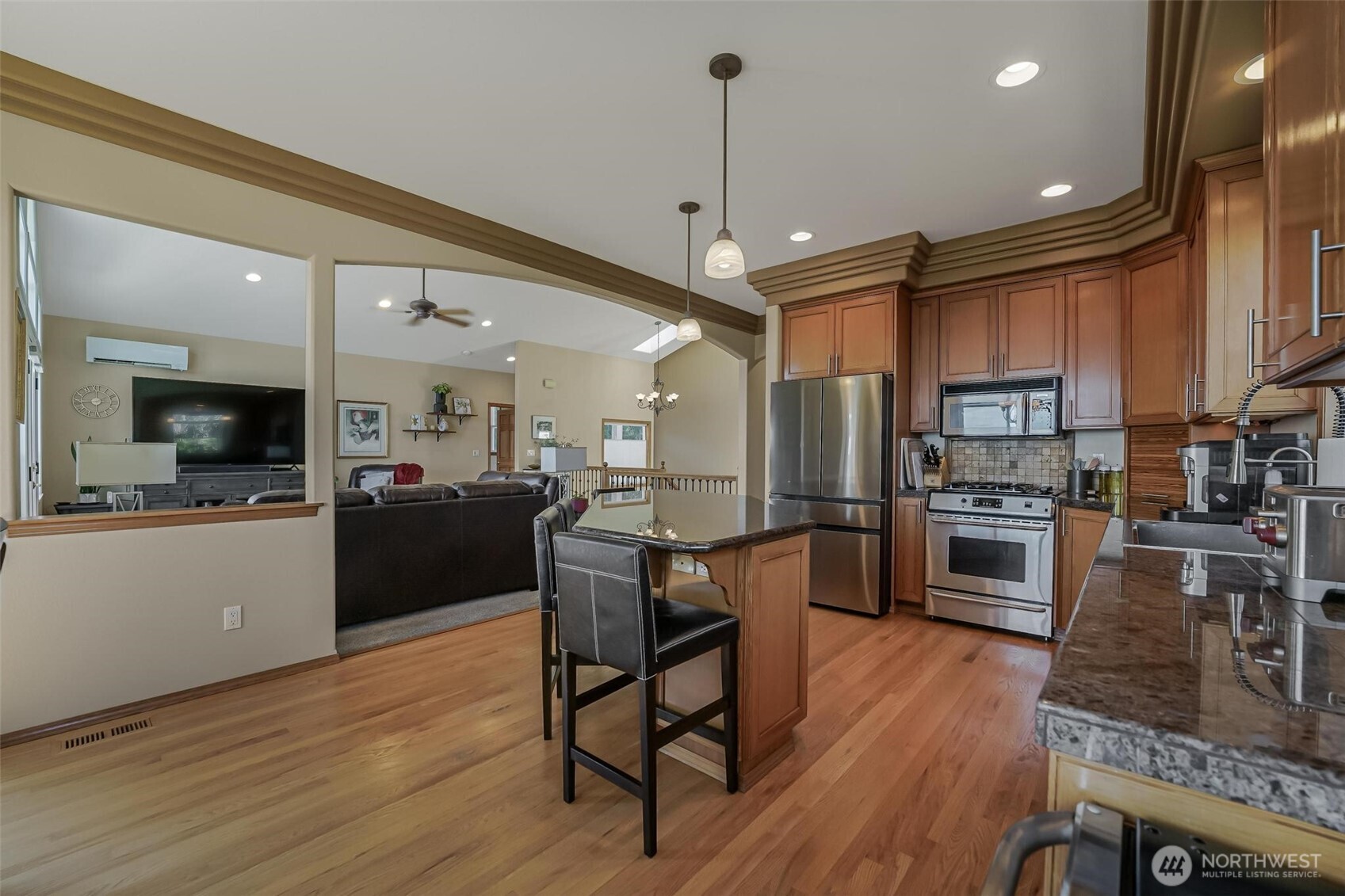 108 Glacier Peak Drive , Camano Island, WA 98282