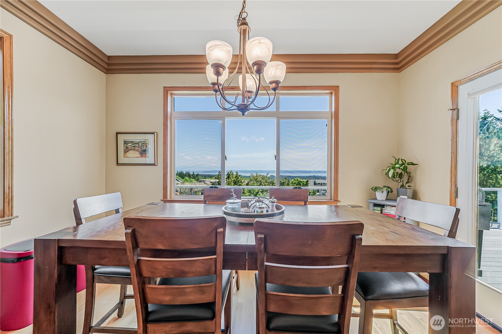 108 Glacier Peak Drive , Camano Island, WA 98282