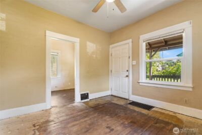 1914 S Cushman Avenue , Tacoma, WA 98405 - Photo 5