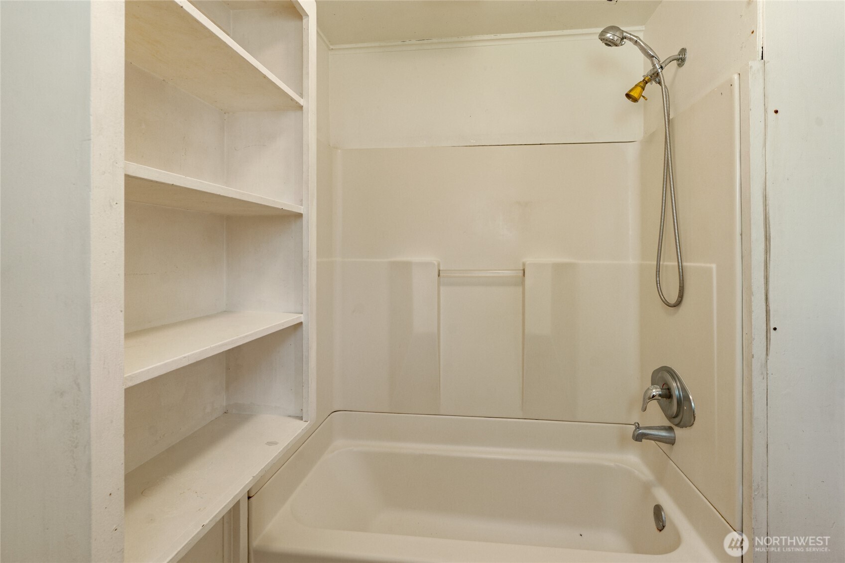 1914 S Cushman Avenue , Tacoma, WA 98405