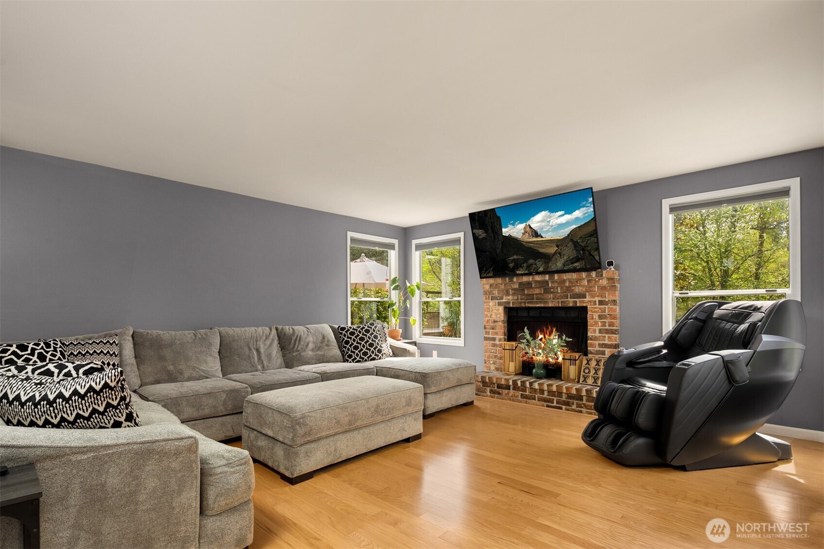 32857 8th Court SW, Federal Way, WA 98023