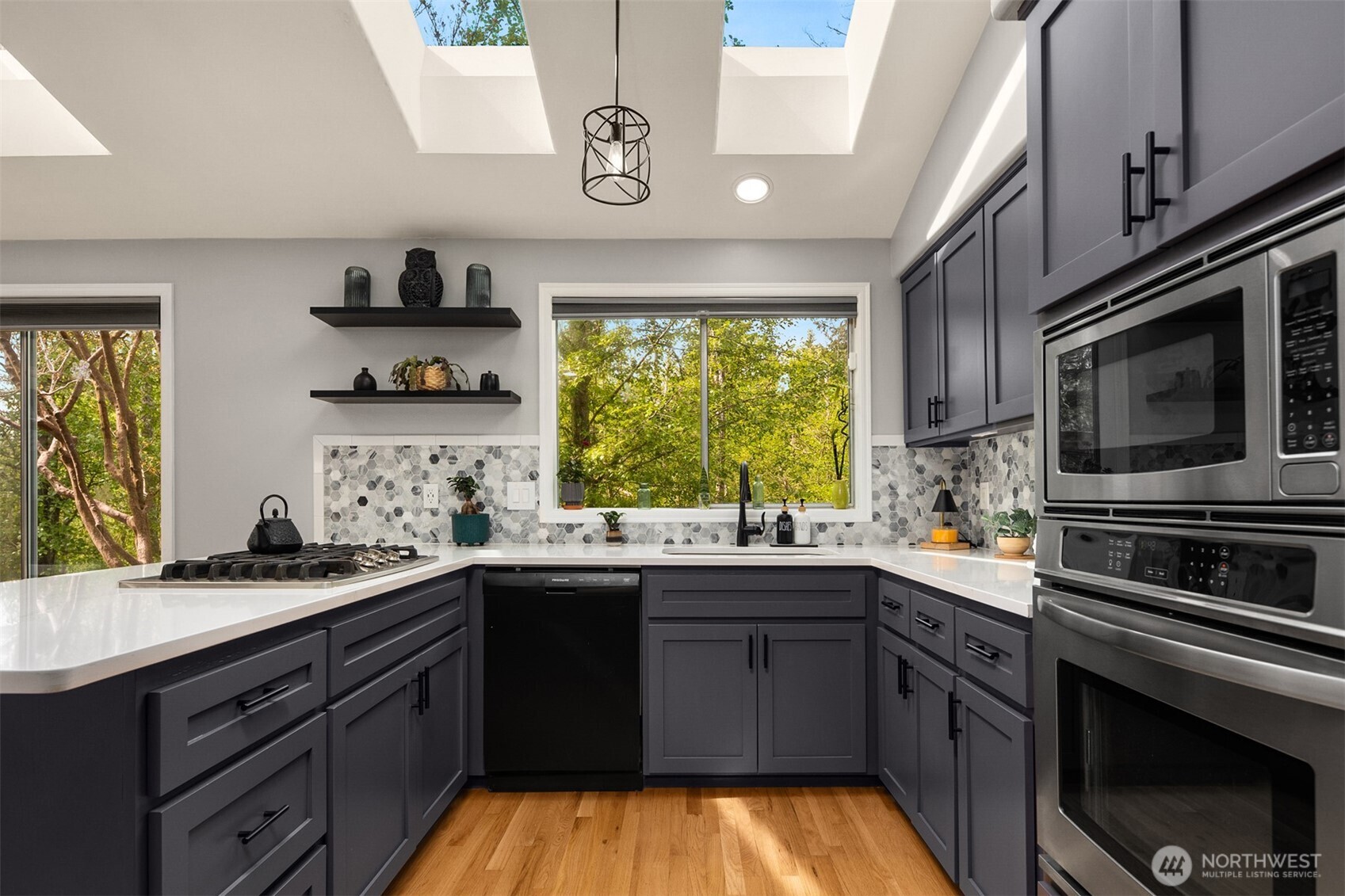 32857 8th Court SW, Federal Way, WA 98023