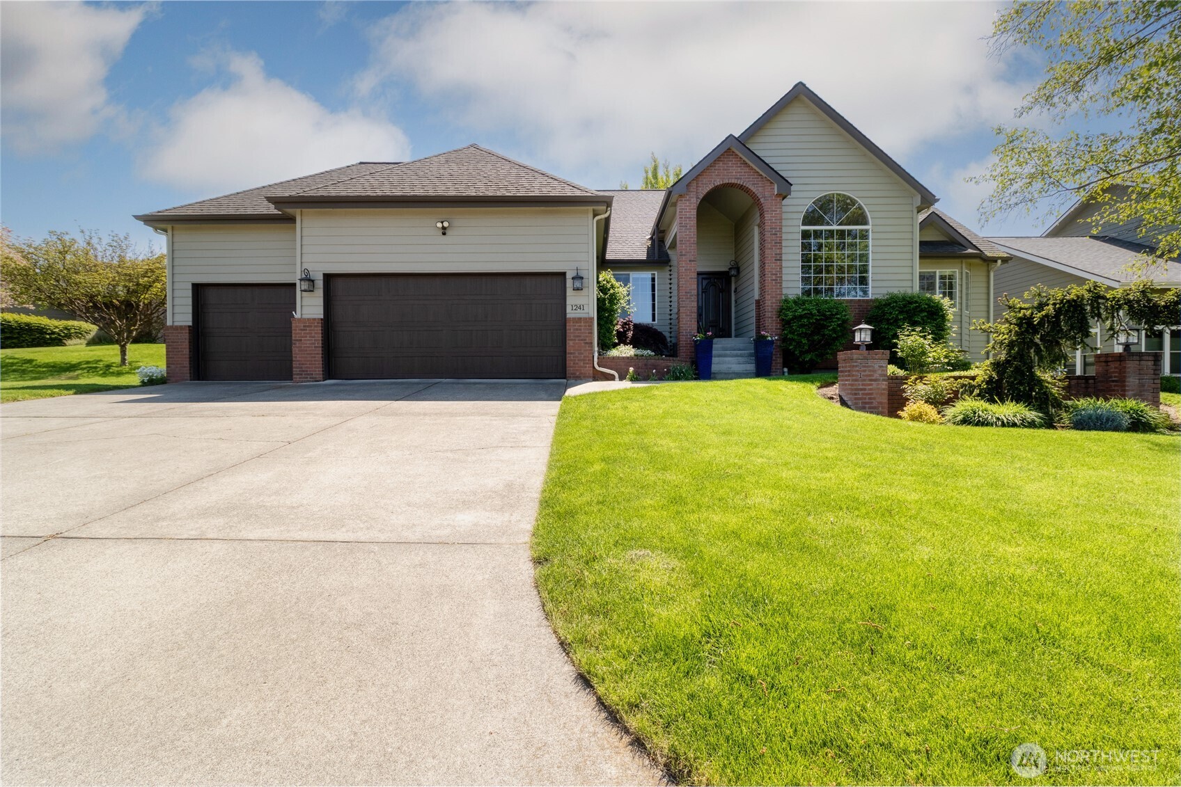 1241 Lancer Drive , Walla Walla, WA 99362