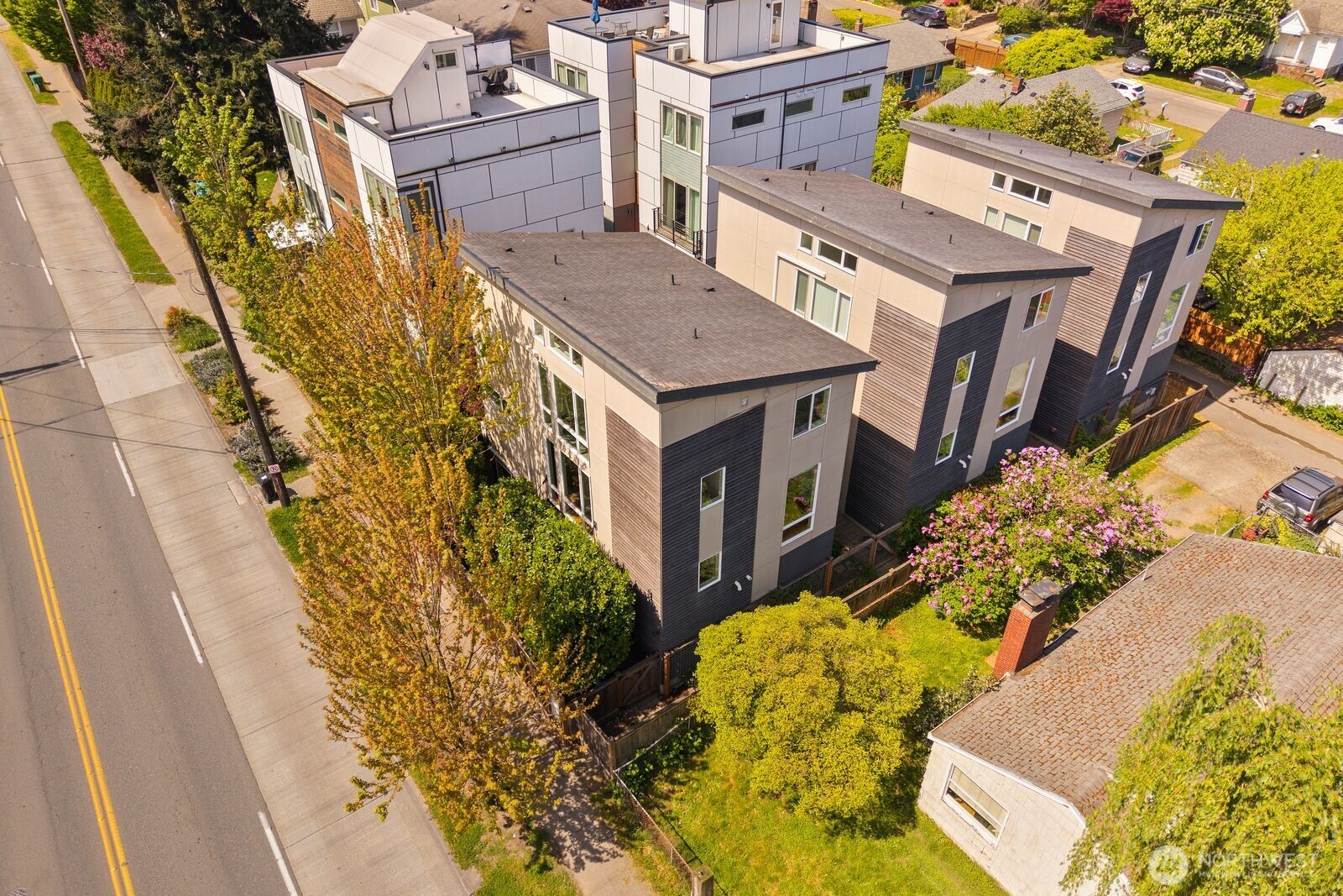 628 NW 85th Street , Seattle, WA 98117