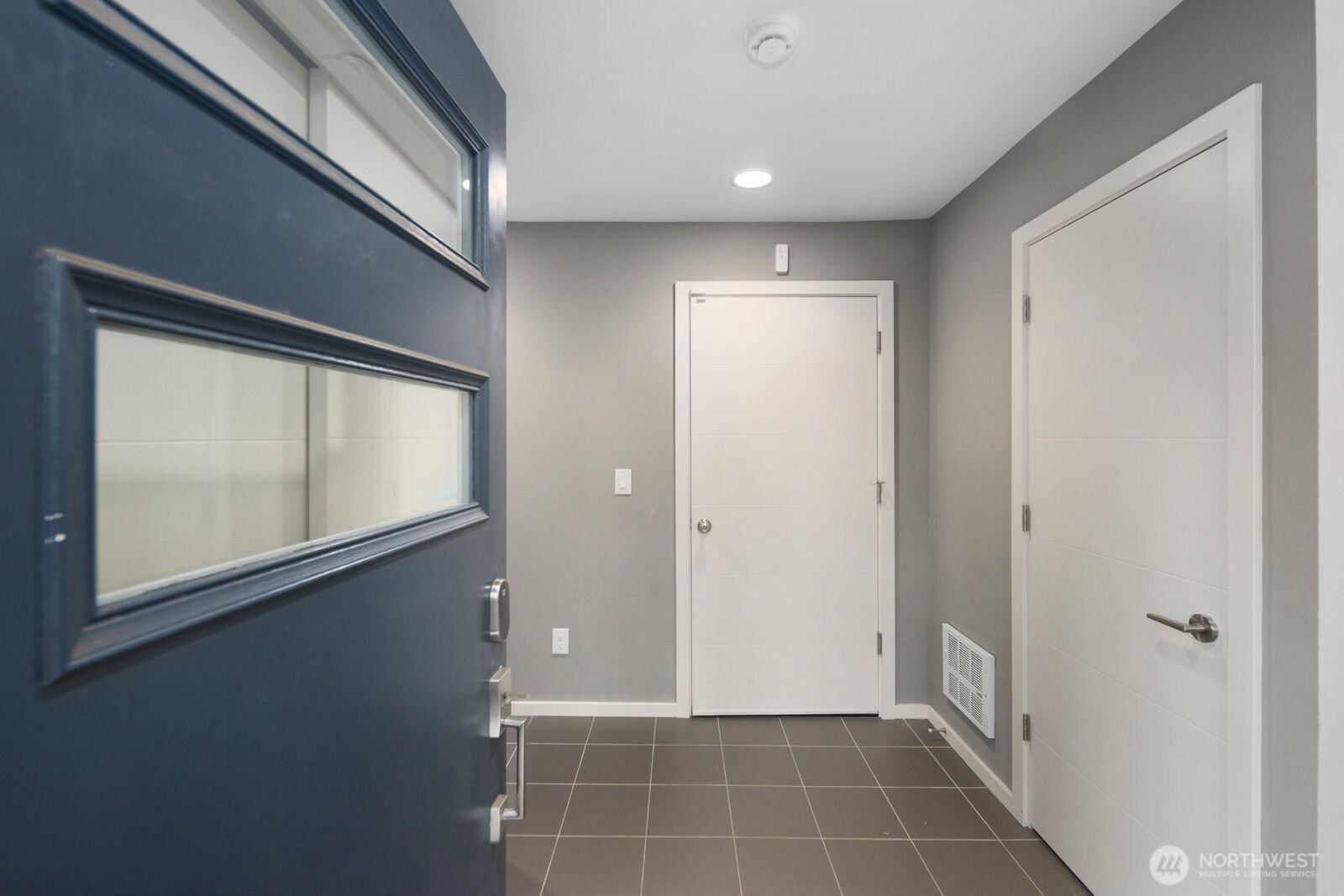 628 NW 85th Street , Seattle, WA 98117