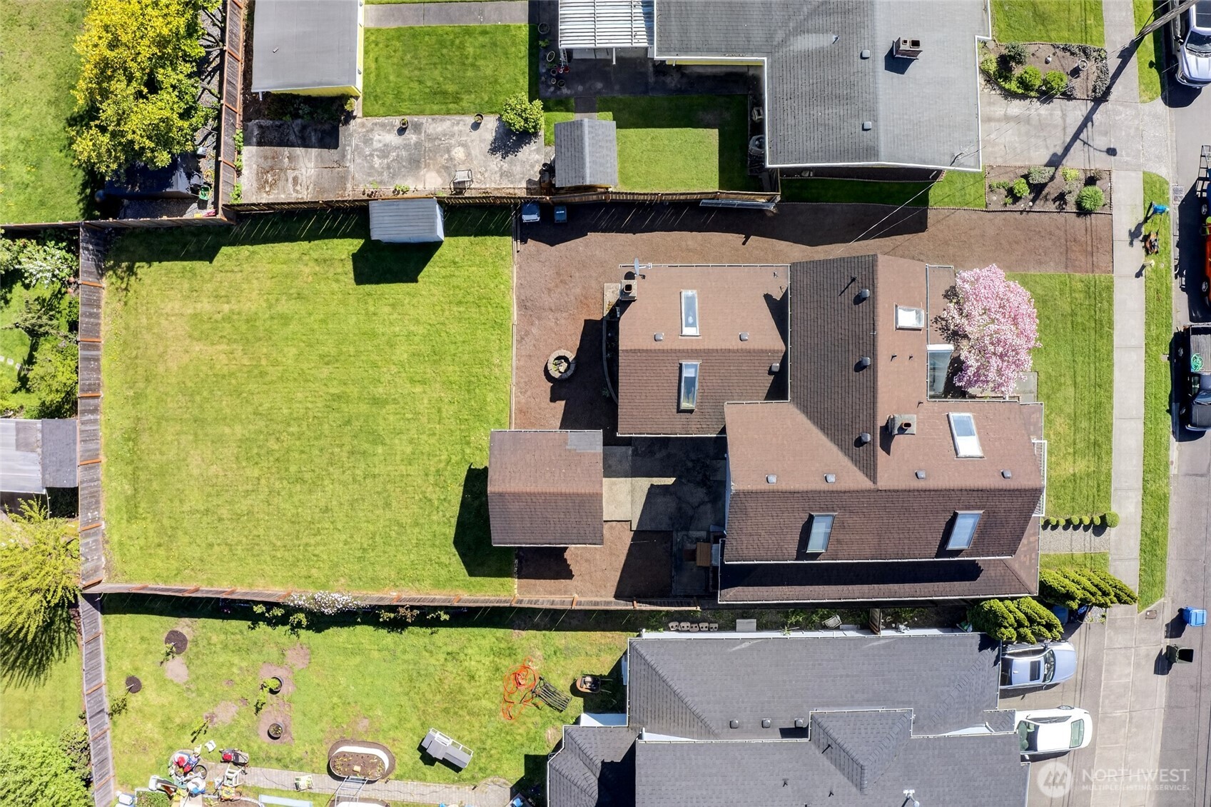 1507 Mason Street , Sumner, WA 98390
