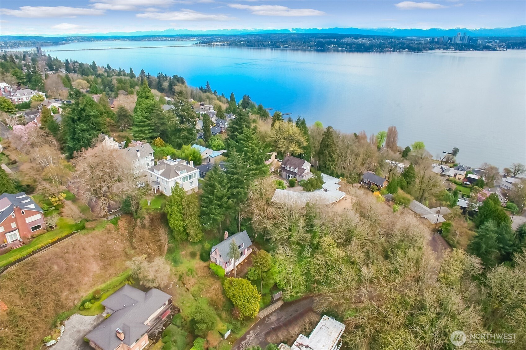 3502 E Terrace Street , Seattle, WA 98122