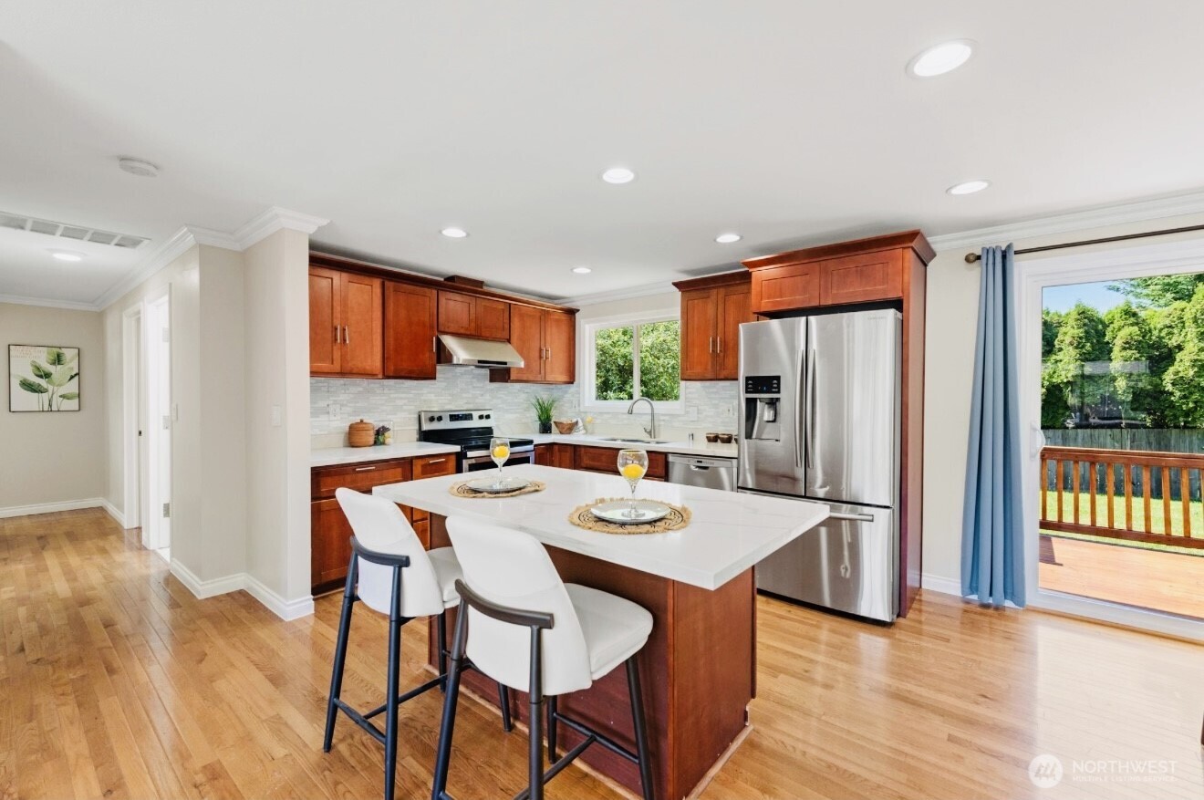 14409 83rd Avenue NE, Kirkland, WA 98034