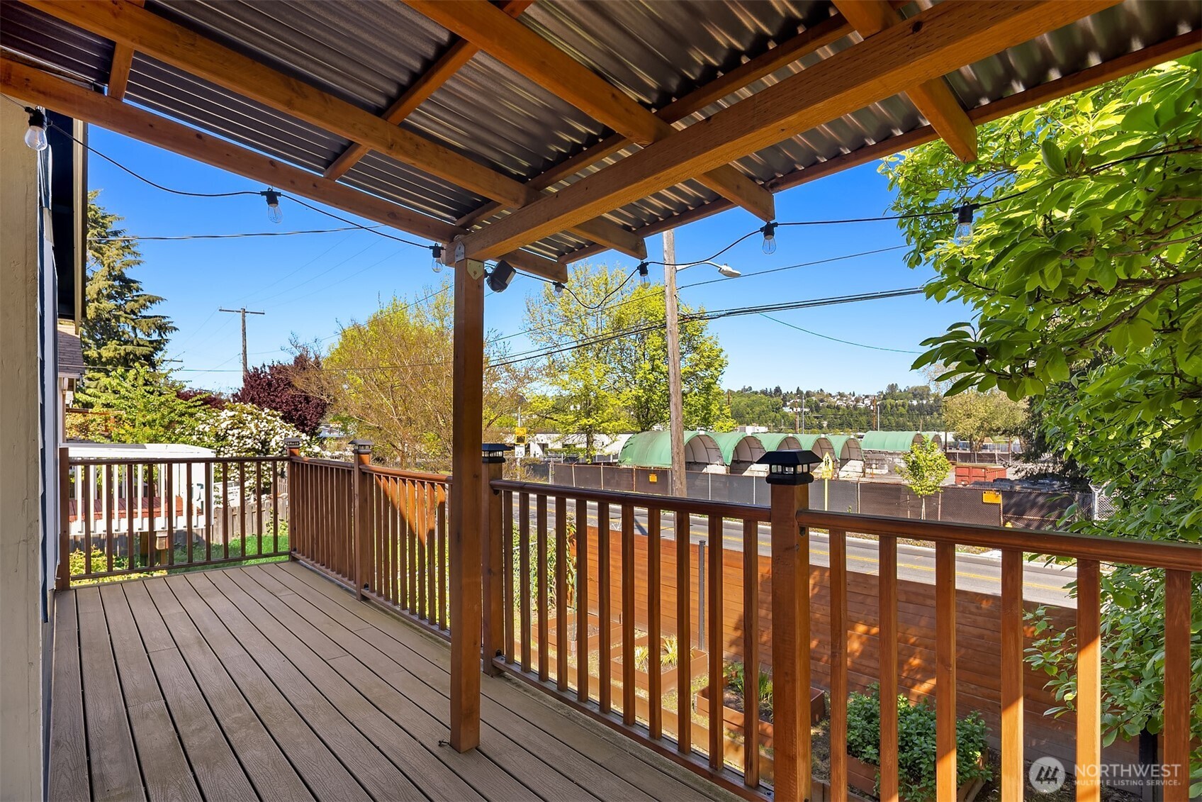 6627 Ellis Avenue S, Seattle, WA 98108