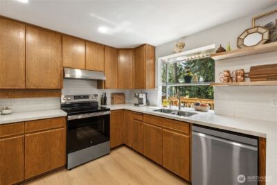 16704 188th Place NE, Woodinville, WA 98072 - Photo 15