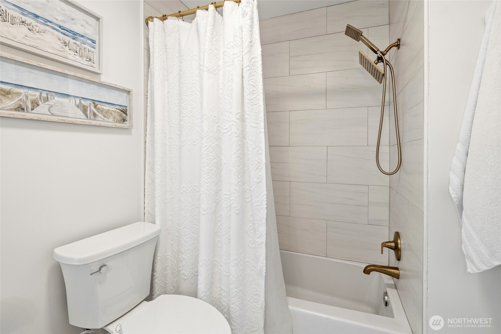 16704 188th Place NE, Woodinville, WA 98072