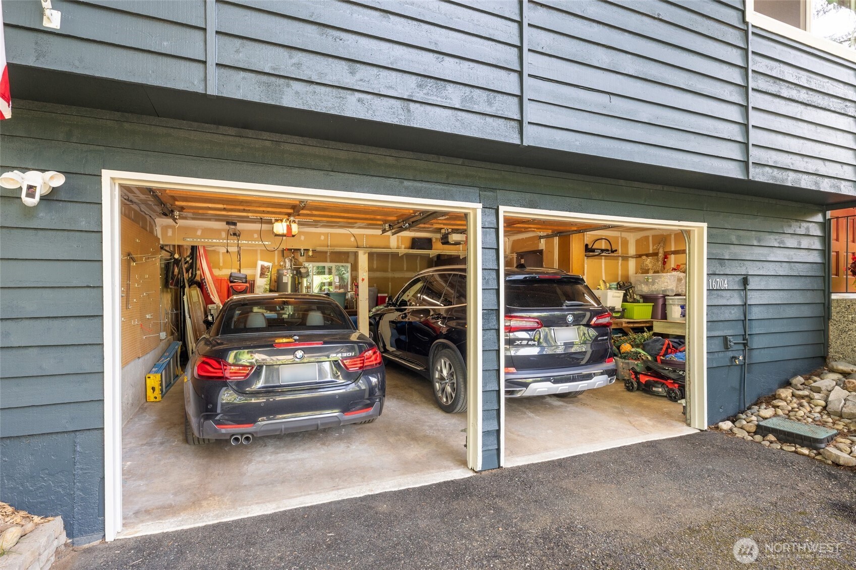 16704 188th Place NE, Woodinville, WA 98072