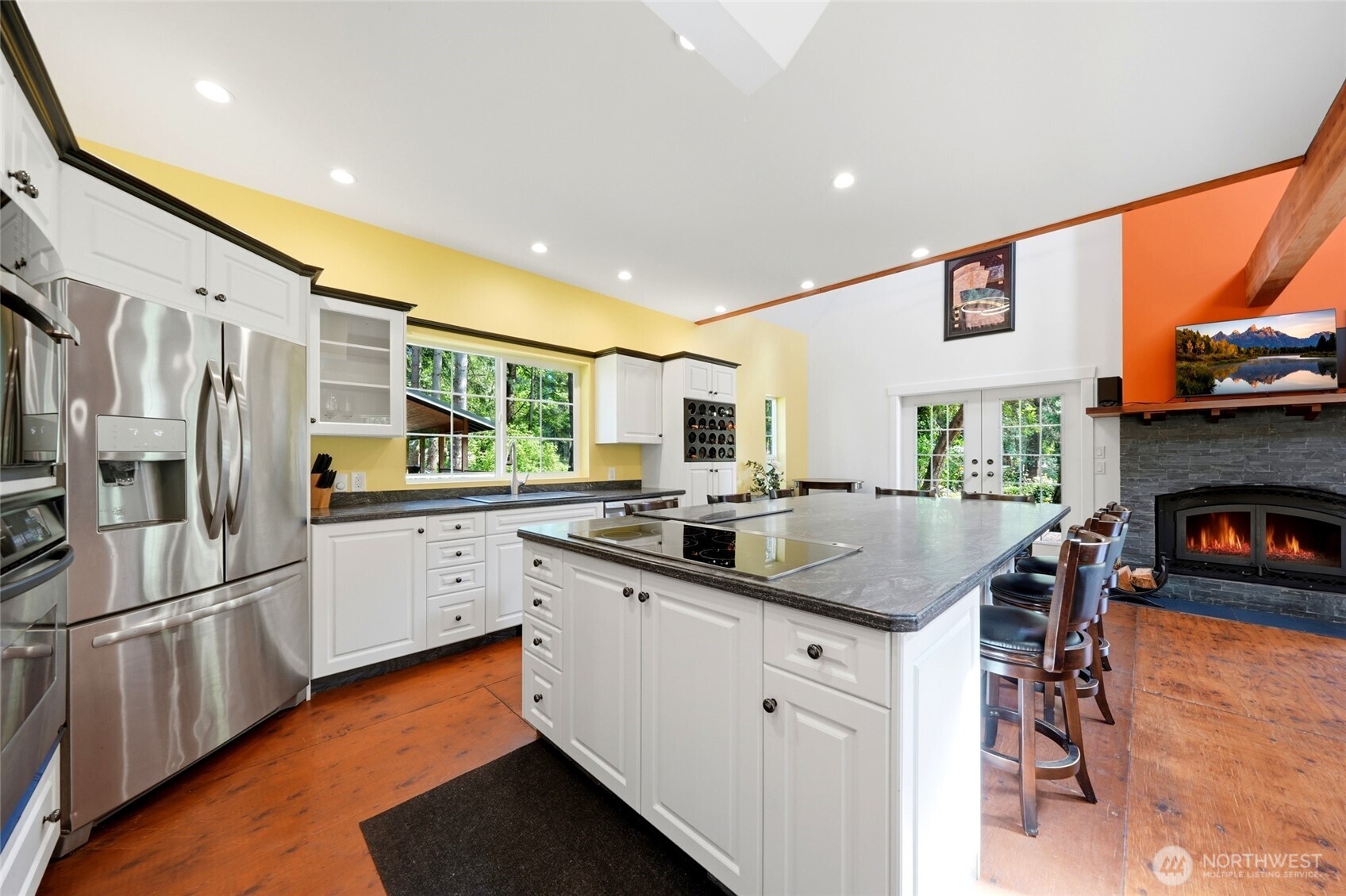 33 G Mukilteo Way , Hat Island, WA 98206