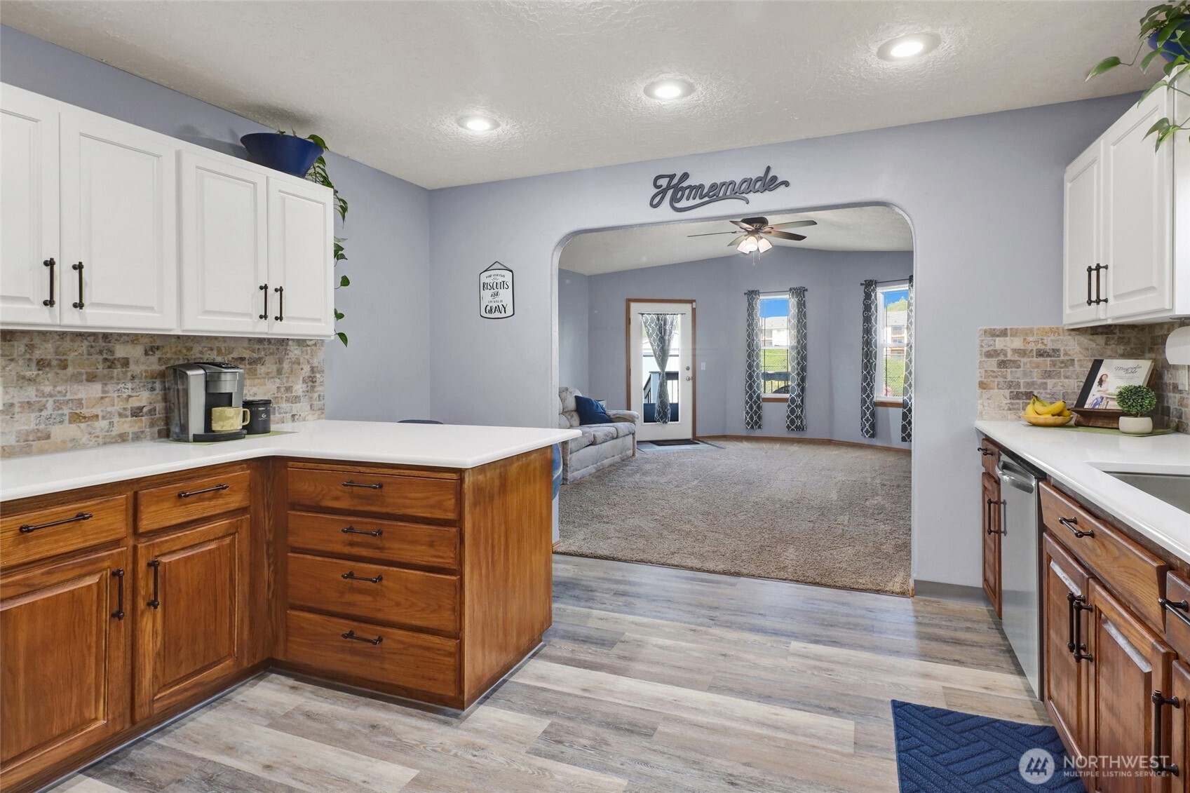 14 Canary Court , Longview, WA 98632