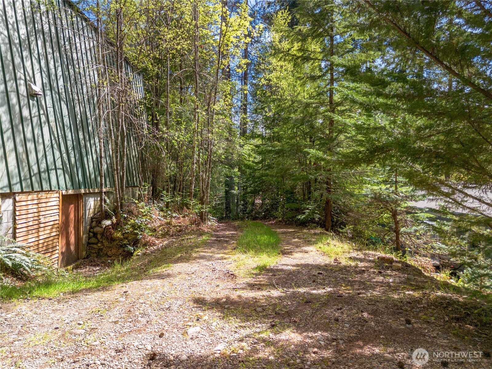 651 N Duckabush Drive W, Hoodsport, WA 98548