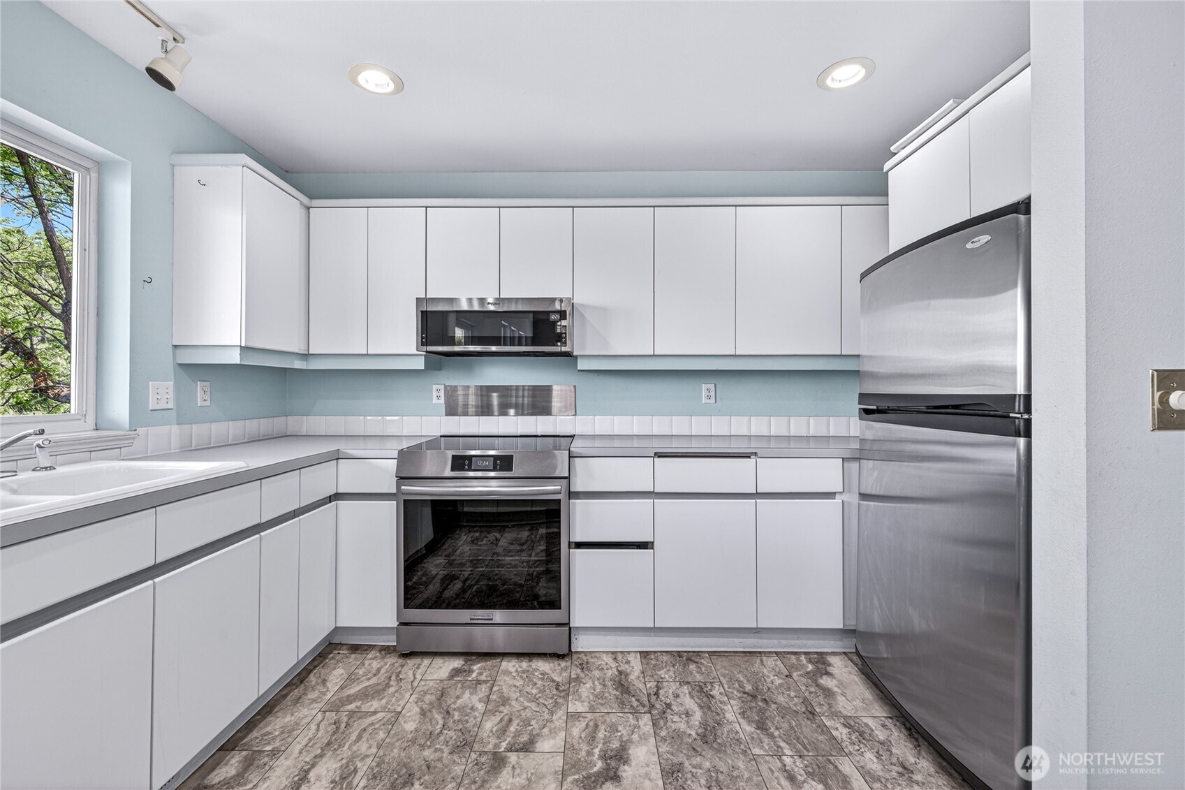 1704 Skyline Drive , Wenatchee, WA 98801