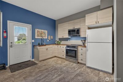 1704 Skyline Drive , Wenatchee, WA 98801 - Photo 22
