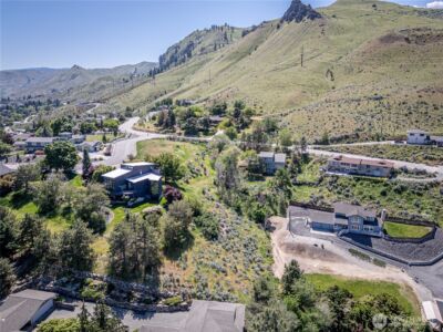 1704 Skyline Drive , Wenatchee, WA 98801 - Photo 31