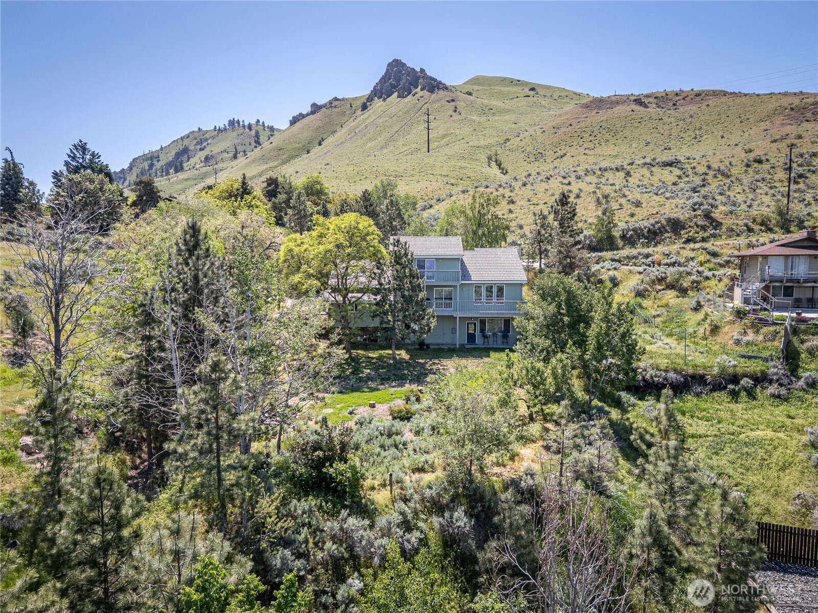 1704 Skyline Drive , Wenatchee, WA 98801