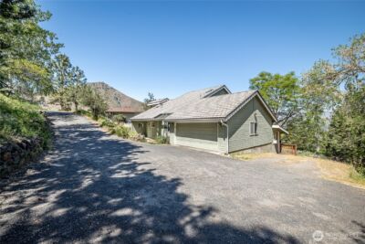 1704 Skyline Drive , Wenatchee, WA 98801 - Photo 37