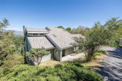 1704 Skyline Drive , Wenatchee, WA 98801 - Photo 38