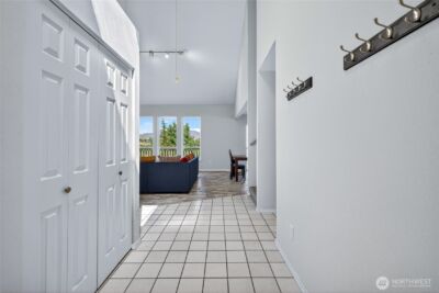 1704 Skyline Drive , Wenatchee, WA 98801 - Photo 5