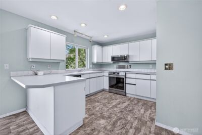 1704 Skyline Drive , Wenatchee, WA 98801 - Photo 9