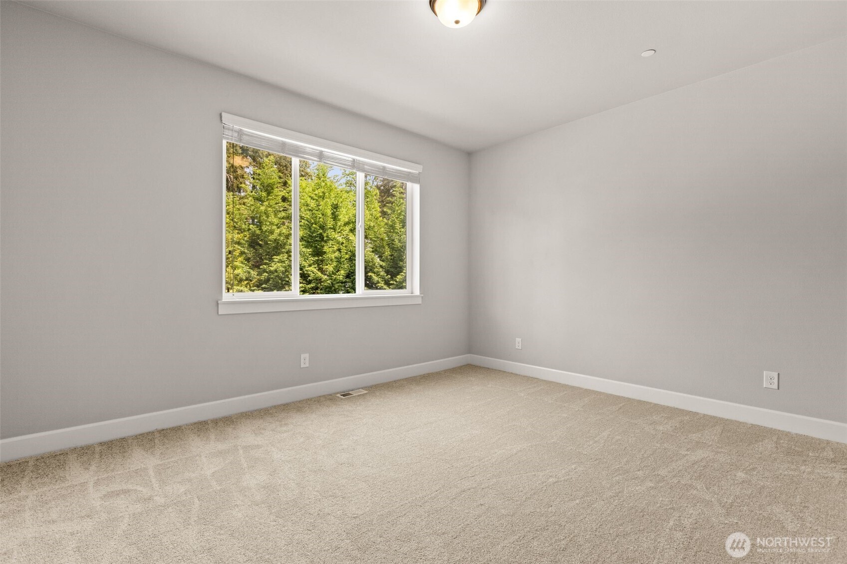 17 242nd Street SE, Bothell, WA 98021