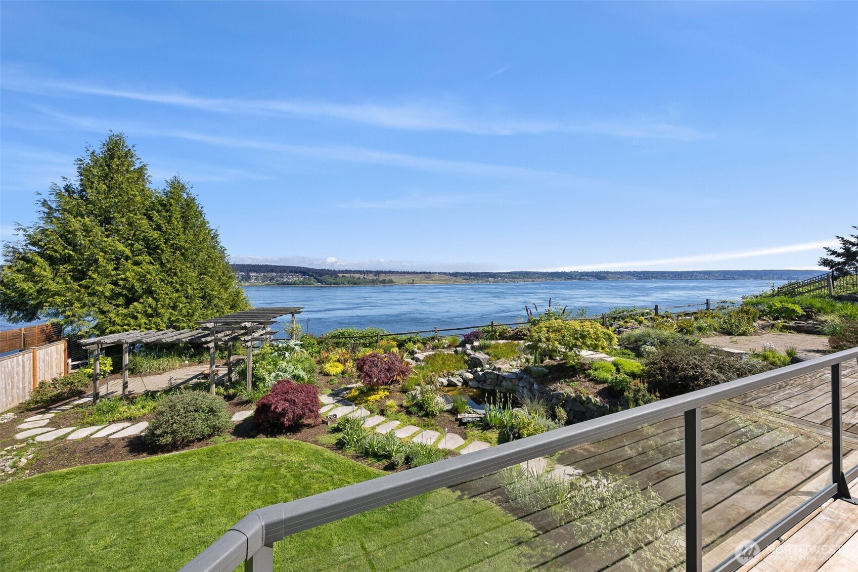 1529 13th Court , Fox Island, WA 98333