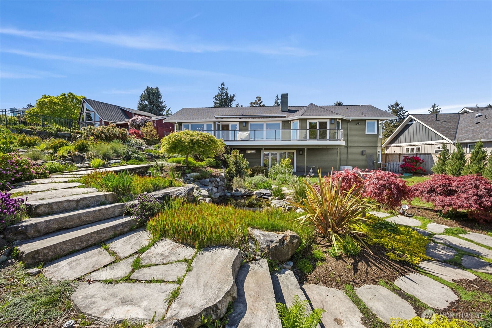 1529 13th Court , Fox Island, WA 98333
