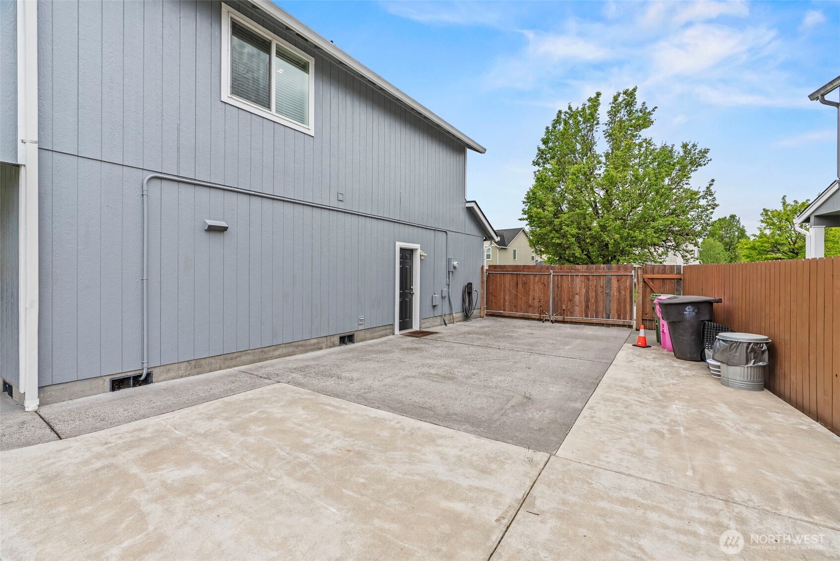 1826 Island Drive , Longview, WA 98632