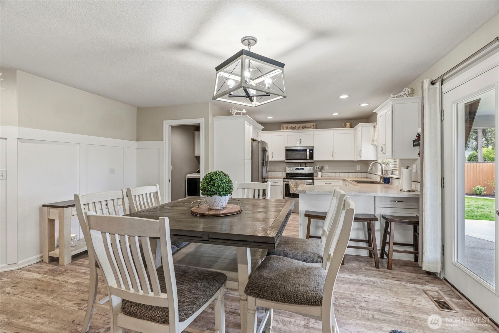 1826 Island Drive , Longview, WA 98632