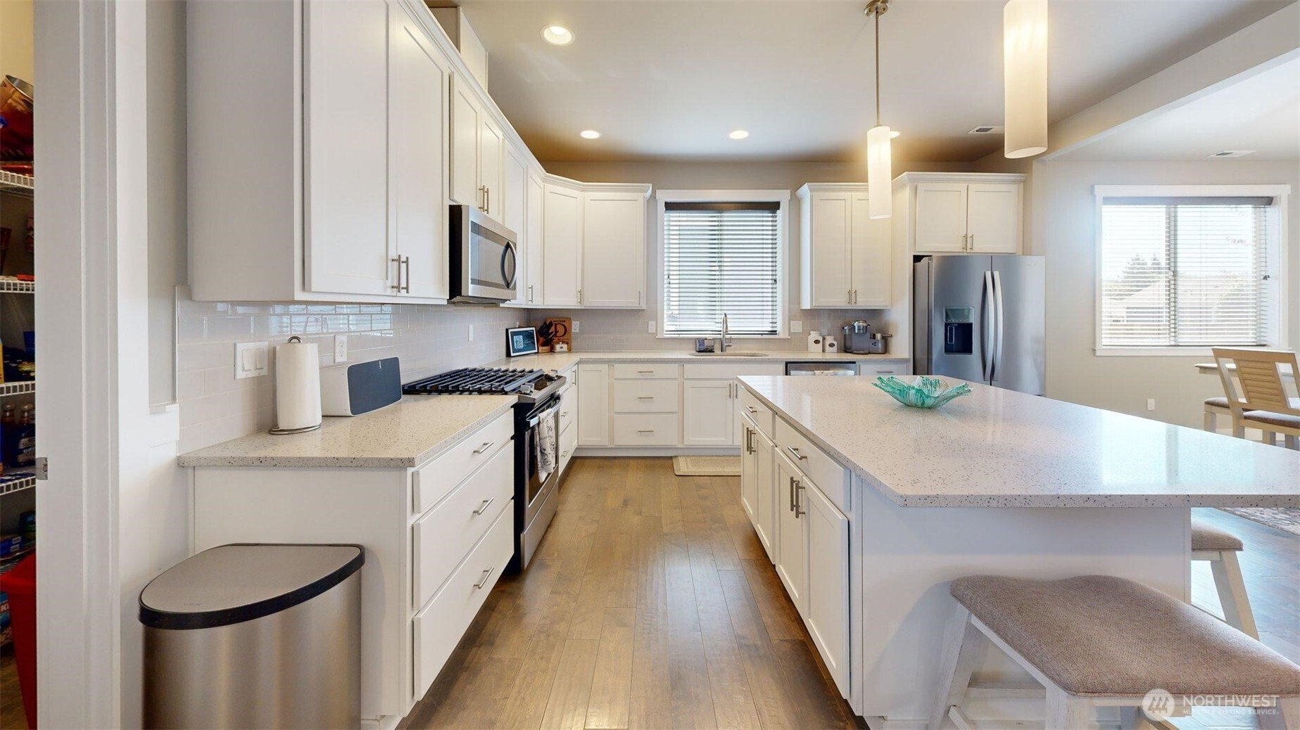 1115 NE Sockeye Court , Bremerton, WA 98311