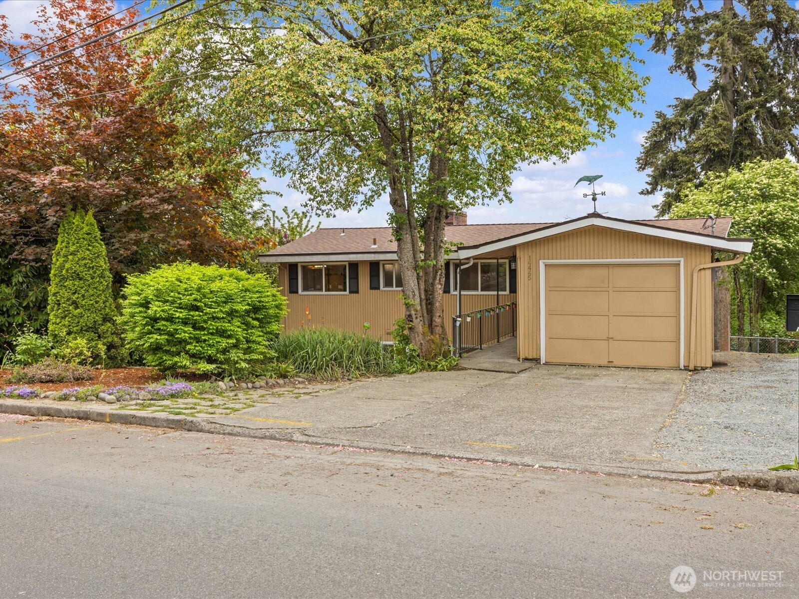 14445 5th Avenue S, Burien, WA 98168
