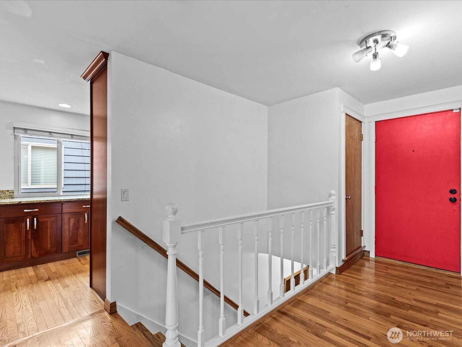14445 5th Avenue S, Burien, WA 98168