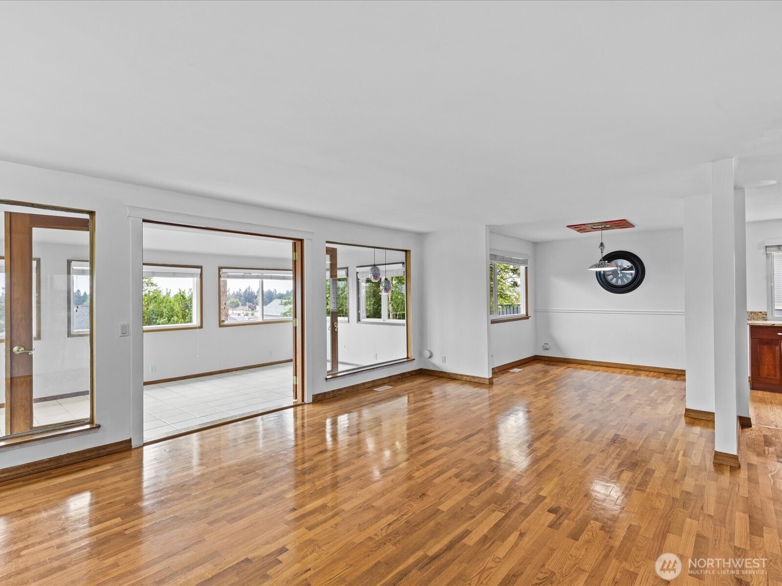 14445 5th Avenue S, Burien, WA 98168