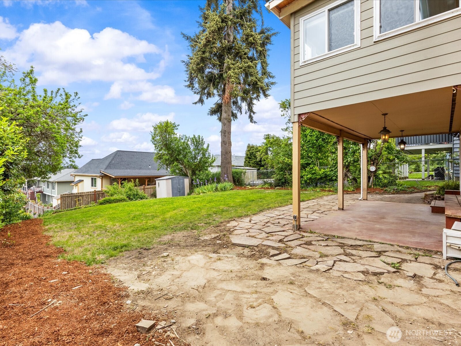 14445 5th Avenue S, Burien, WA 98168