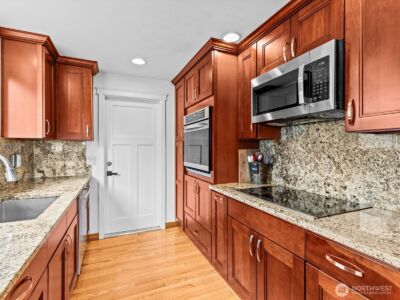 14445 5th Avenue S, Burien, WA 98168 - Photo 8