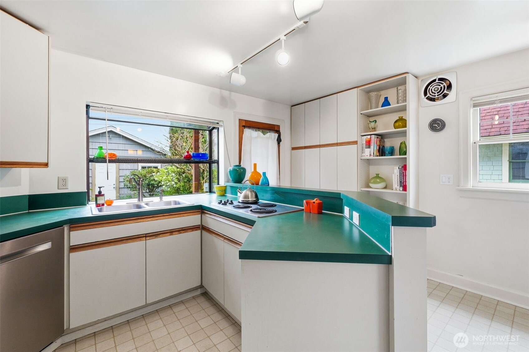 3414 N 24th Street , Tacoma, WA 98406