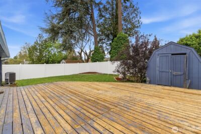 1205 118th Street S, Tacoma, WA 98444-2405 - Photo 18