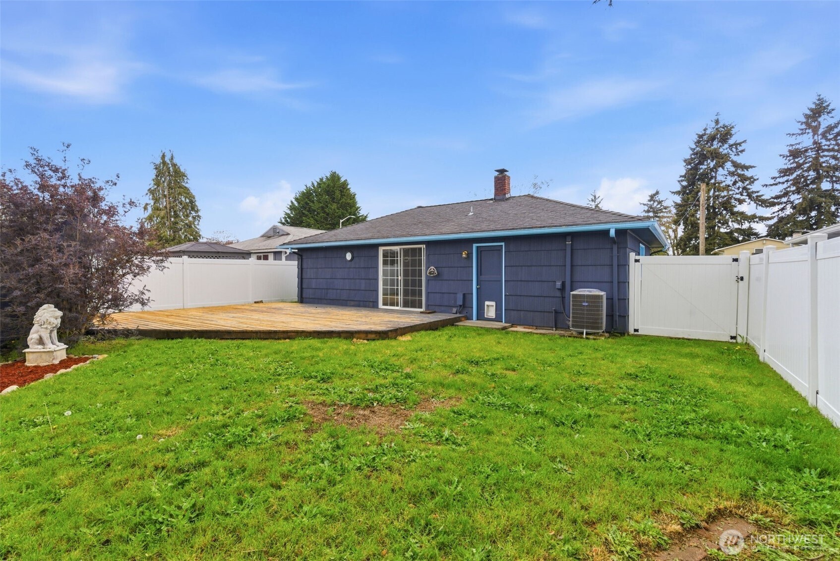 1205 118th Street S, Tacoma, WA 98444-2405